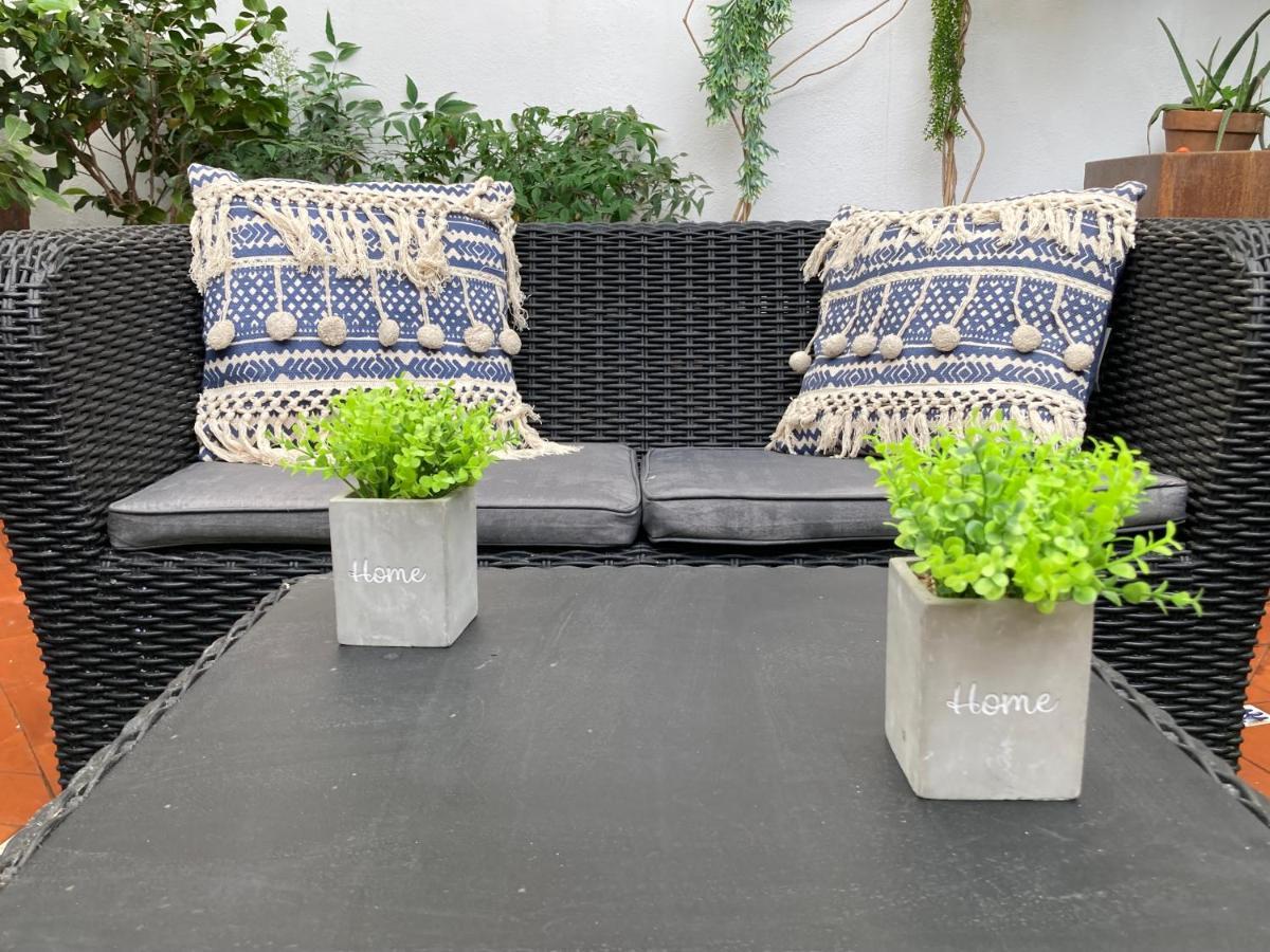 Lovely Home Con Patio Granada Exterior foto